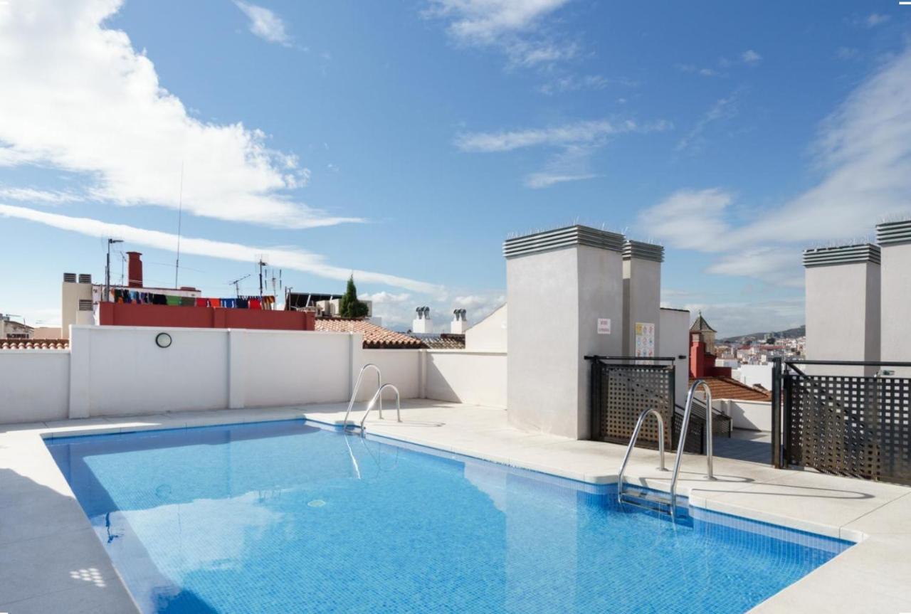 Family Apartment Patio&Swimming Pool In Center مالقة المظهر الخارجي الصورة