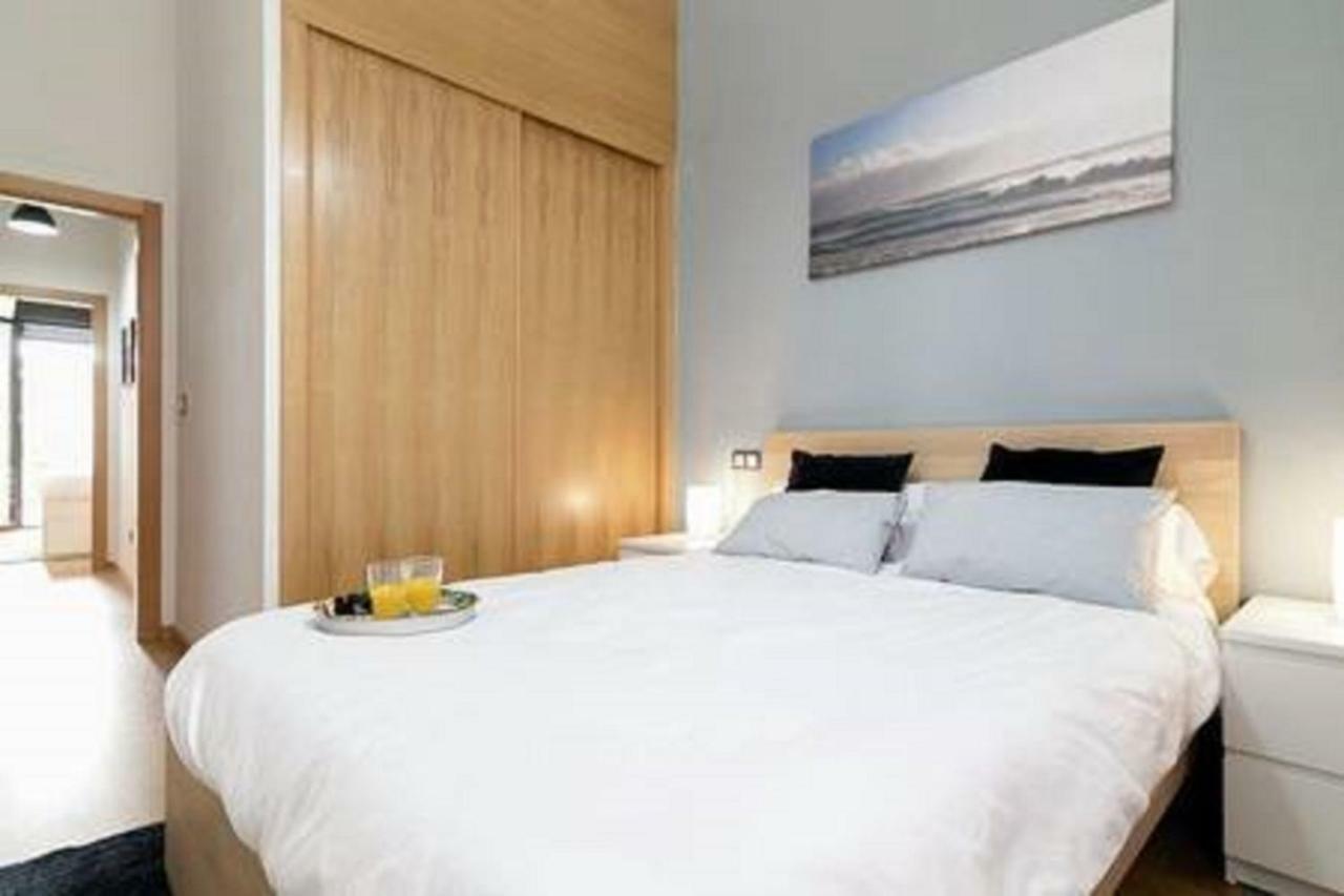 Family Apartment Patio&Swimming Pool In Center مالقة المظهر الخارجي الصورة